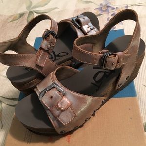 OTBT Danbury Silver Wedge Sandal